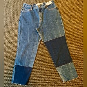 Hollister color block high rise mom jean size 11s